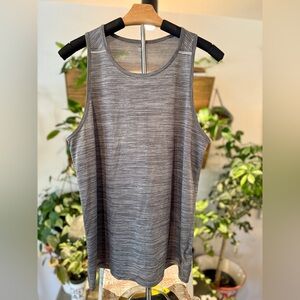 DSG Men’s Gray Tank Top Workout Size M